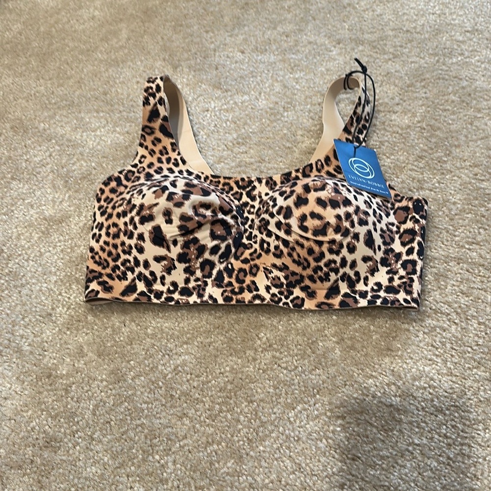Evelyn Bobbie Leopard Print Bra Top